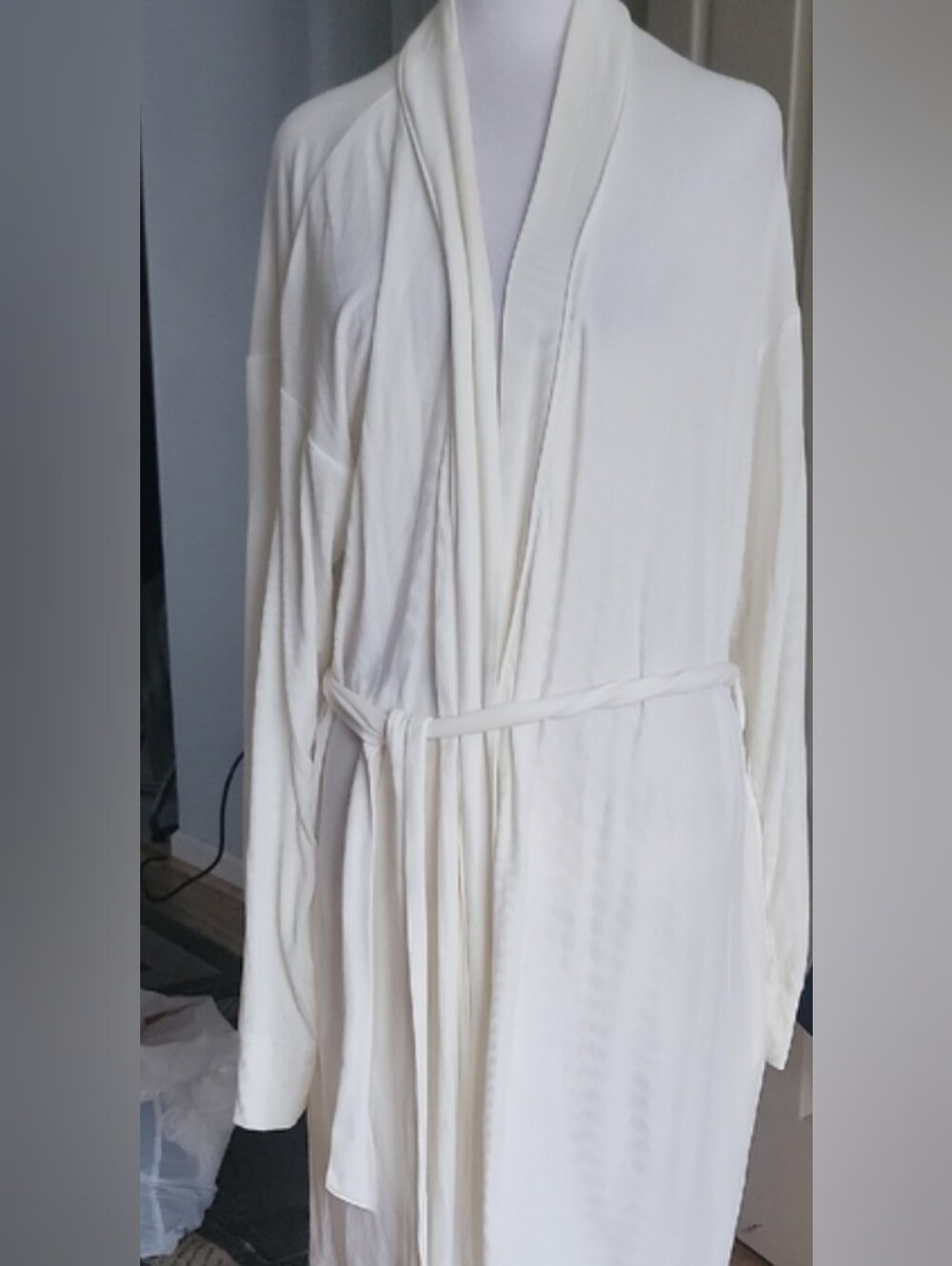 ⭐SKIMS Ivory White Ribbed Robe - Picture 5 of 7